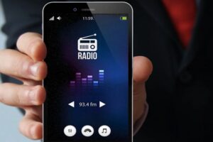 Top 5 Best Radio Apps for Android Phone in Play Store