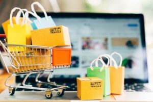 How to Spend Less and Save More Money When Shopping